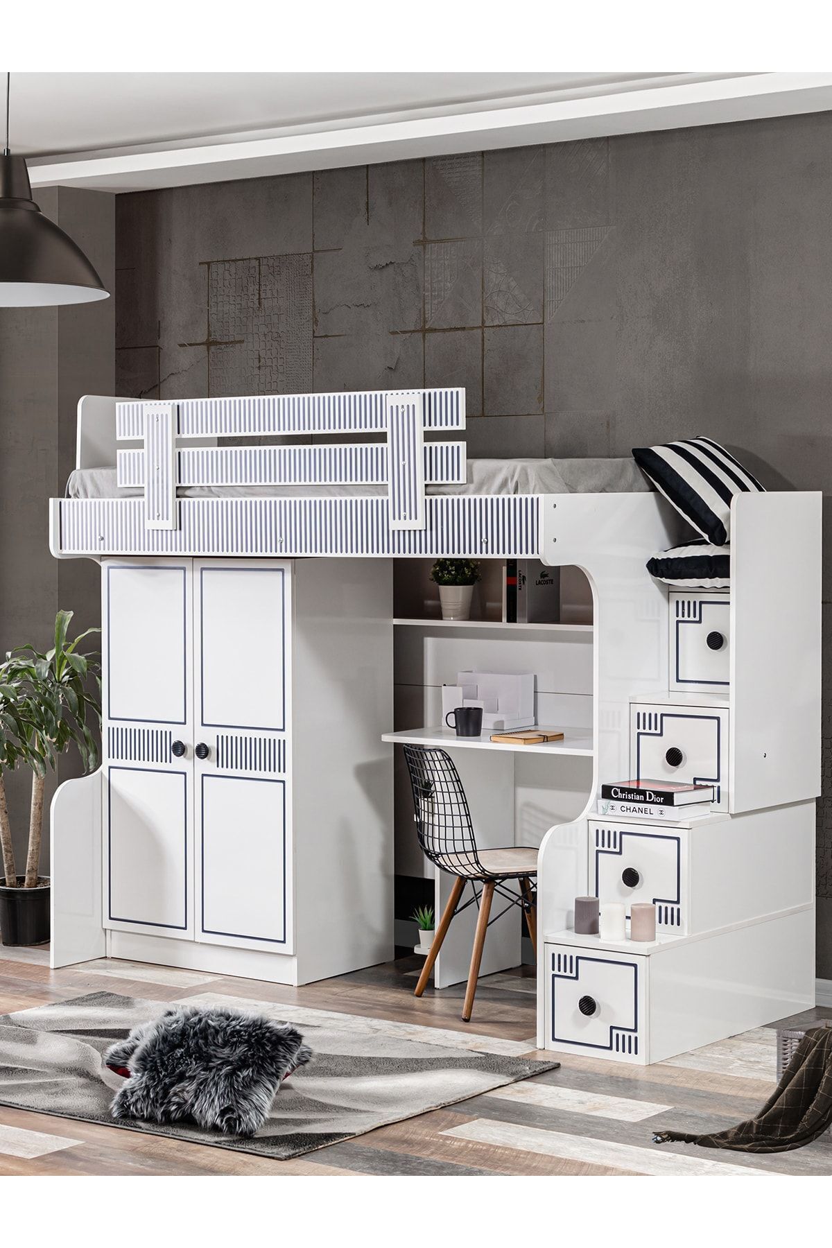 Lits superposés, Lits superposés avec armoire et bureau