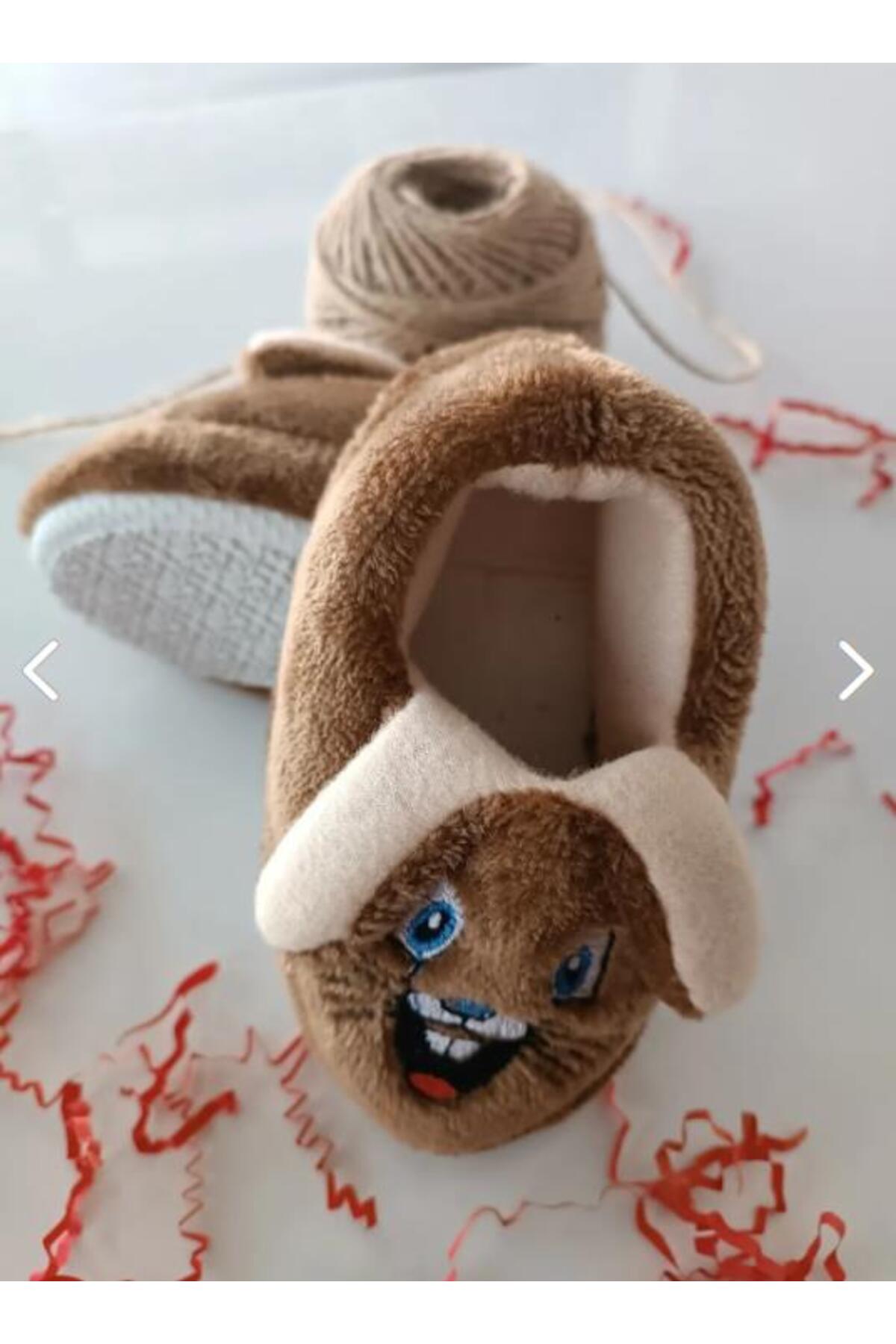 Pantoufle en peluche pour enfants d'intérieur d'hiver avec motif de lapin antidérapant modèle 