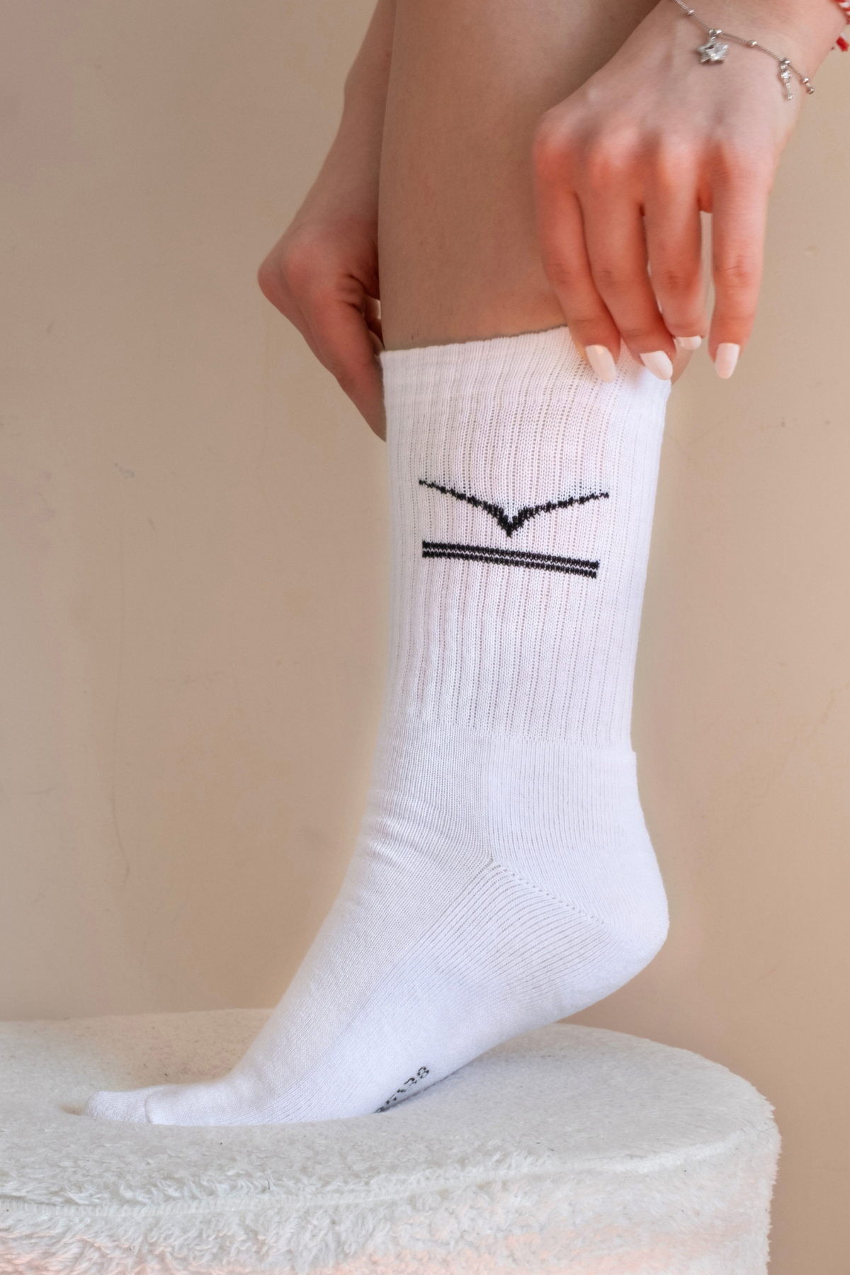 Chaussettes Courtes à Bord Côtelé Unisexe pour Volleyball, Basketball, Football et Tennis – Améliorez Votre Confort et Performance