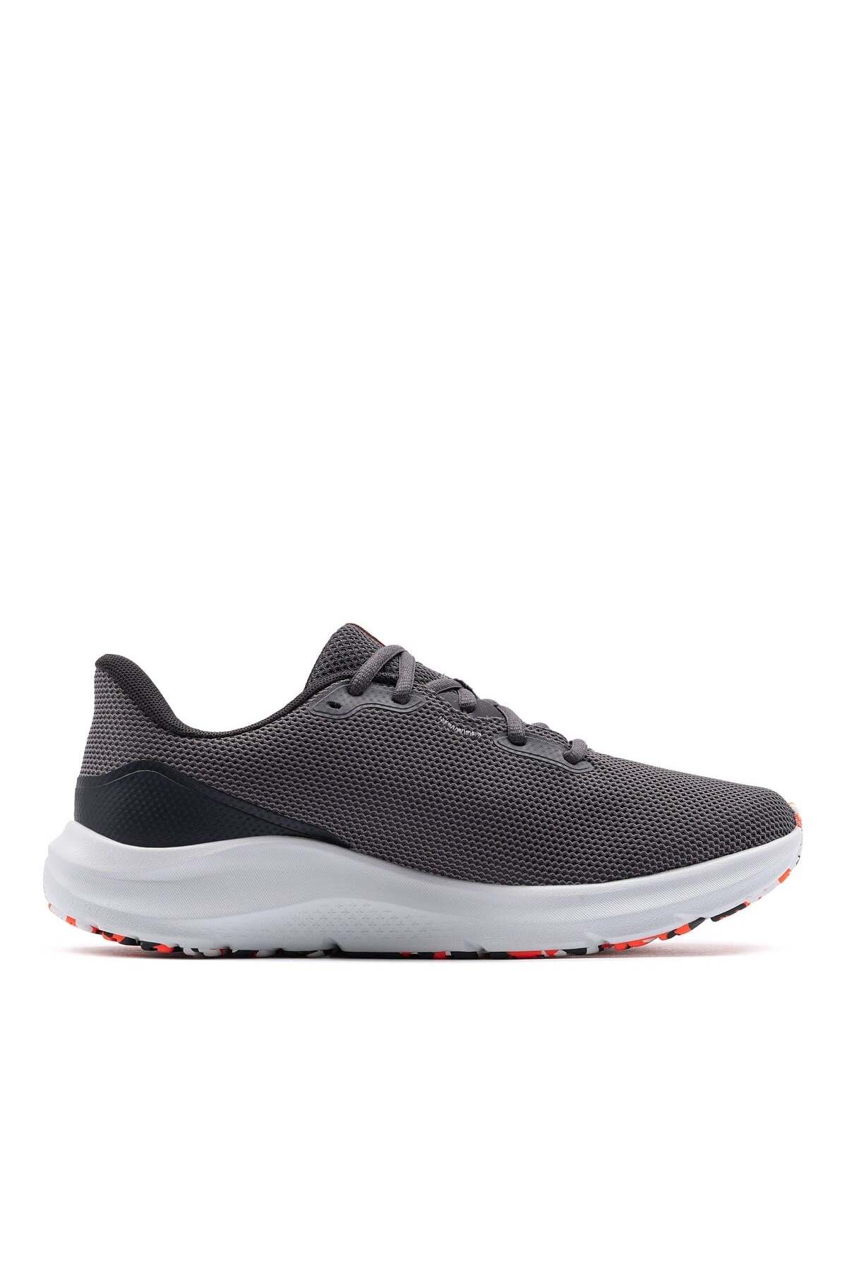 UA Charged Pursuit 4 Chaussures de course pour hommes gris 