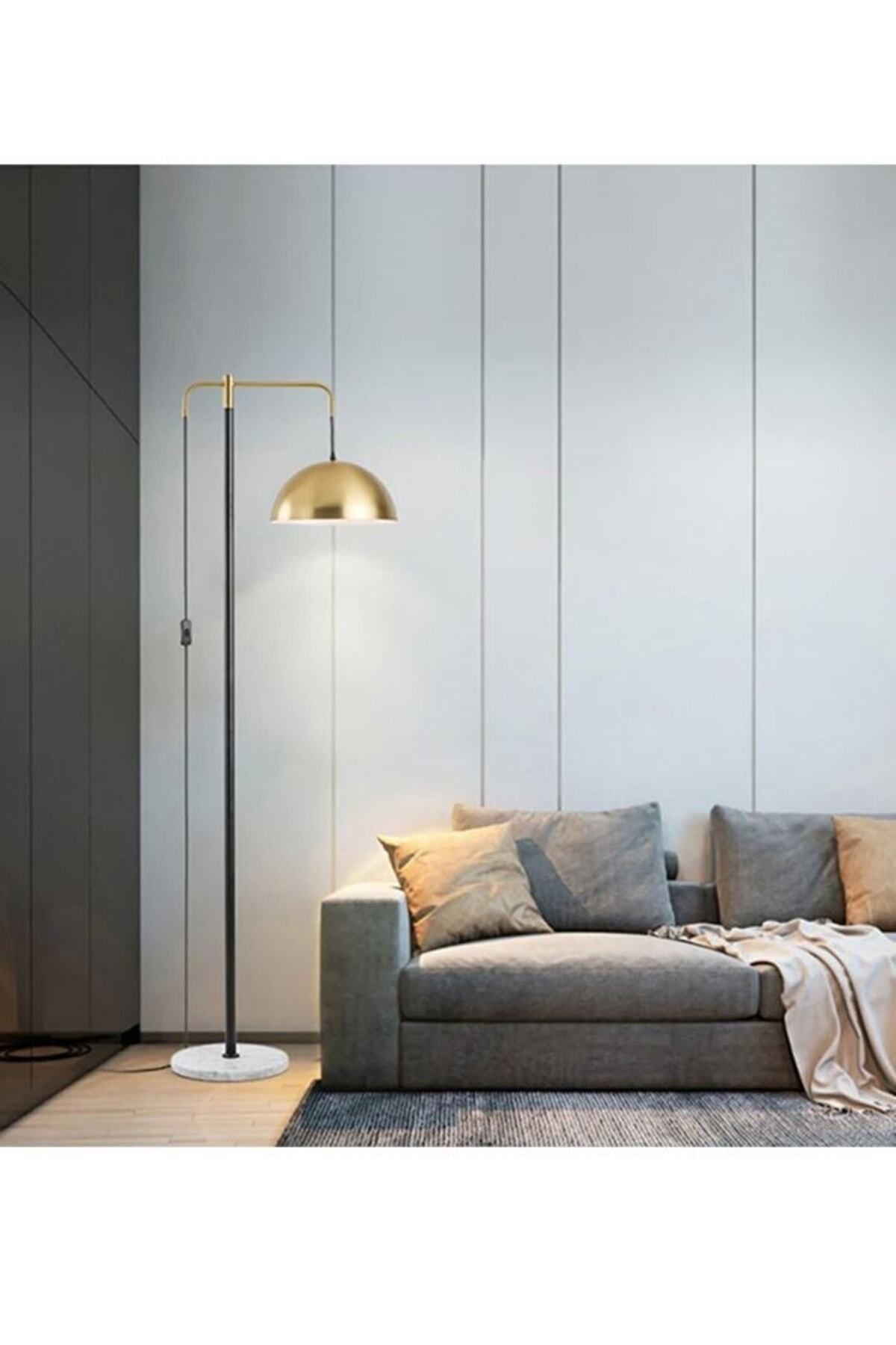 Lampadaire design vieilli noir