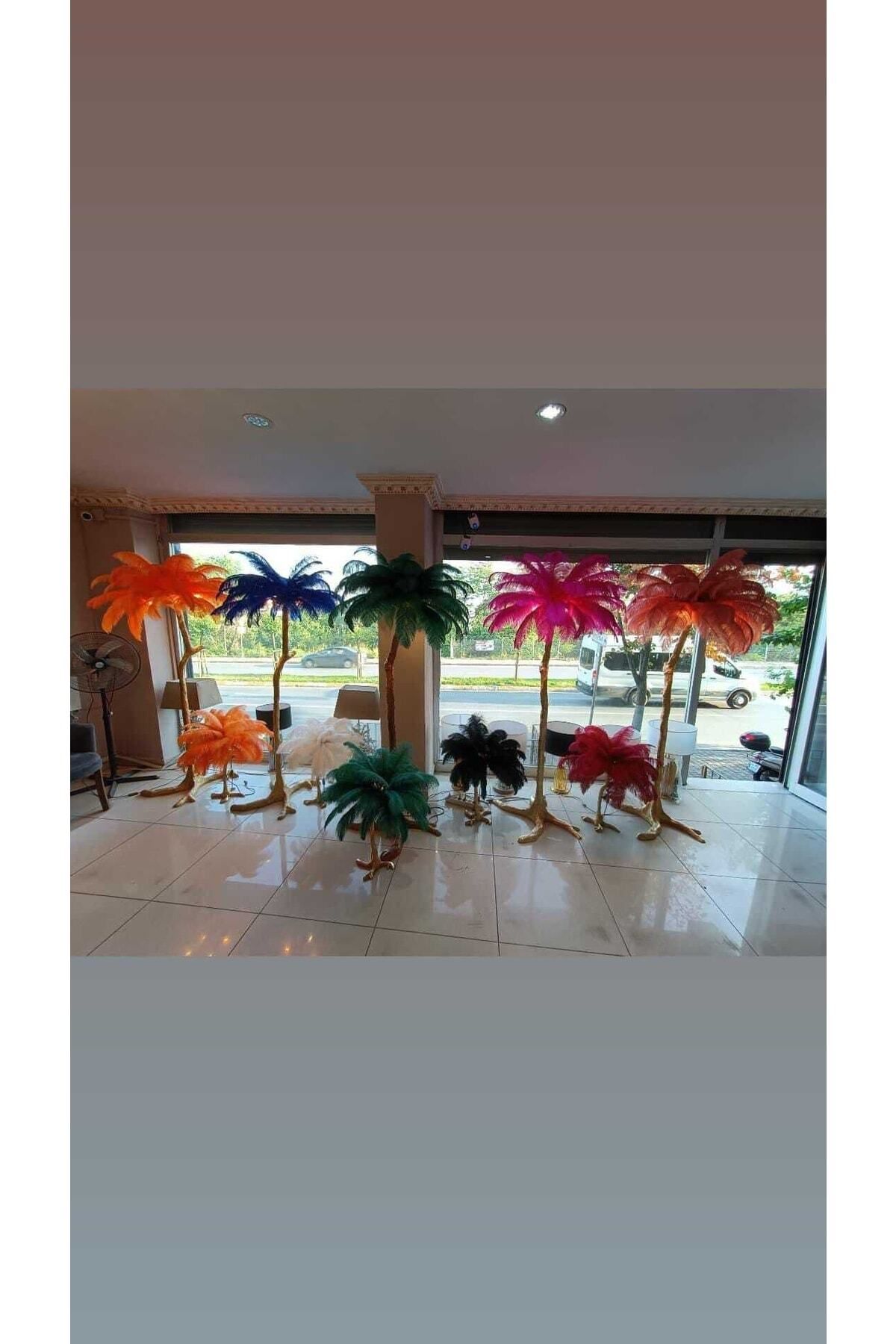 Plume d'autruche pour lampadaire