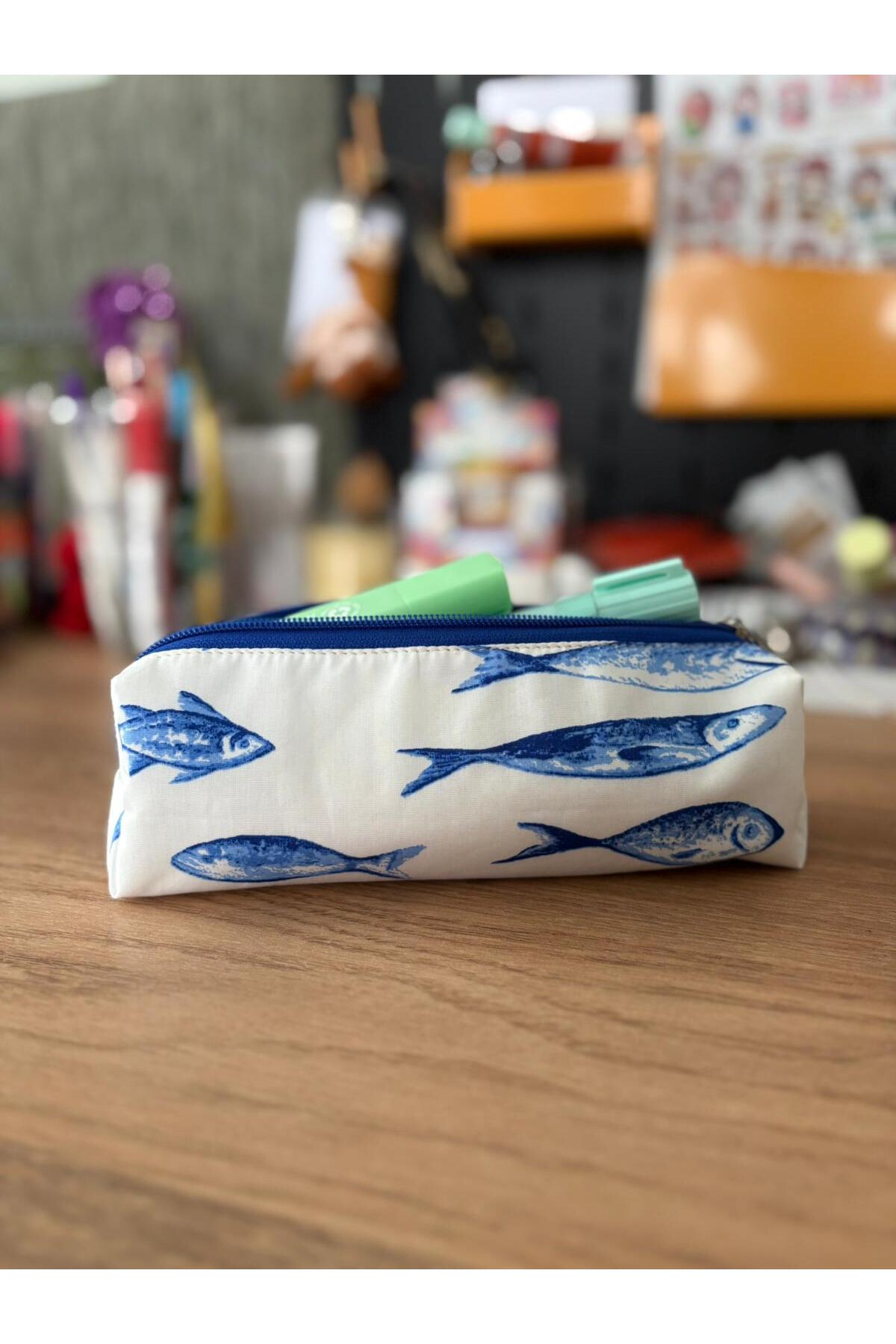 Trousse à crayons à motif de poisson, doublée, lavable, boîte à crayons à compartiment unique, trousse scolaire