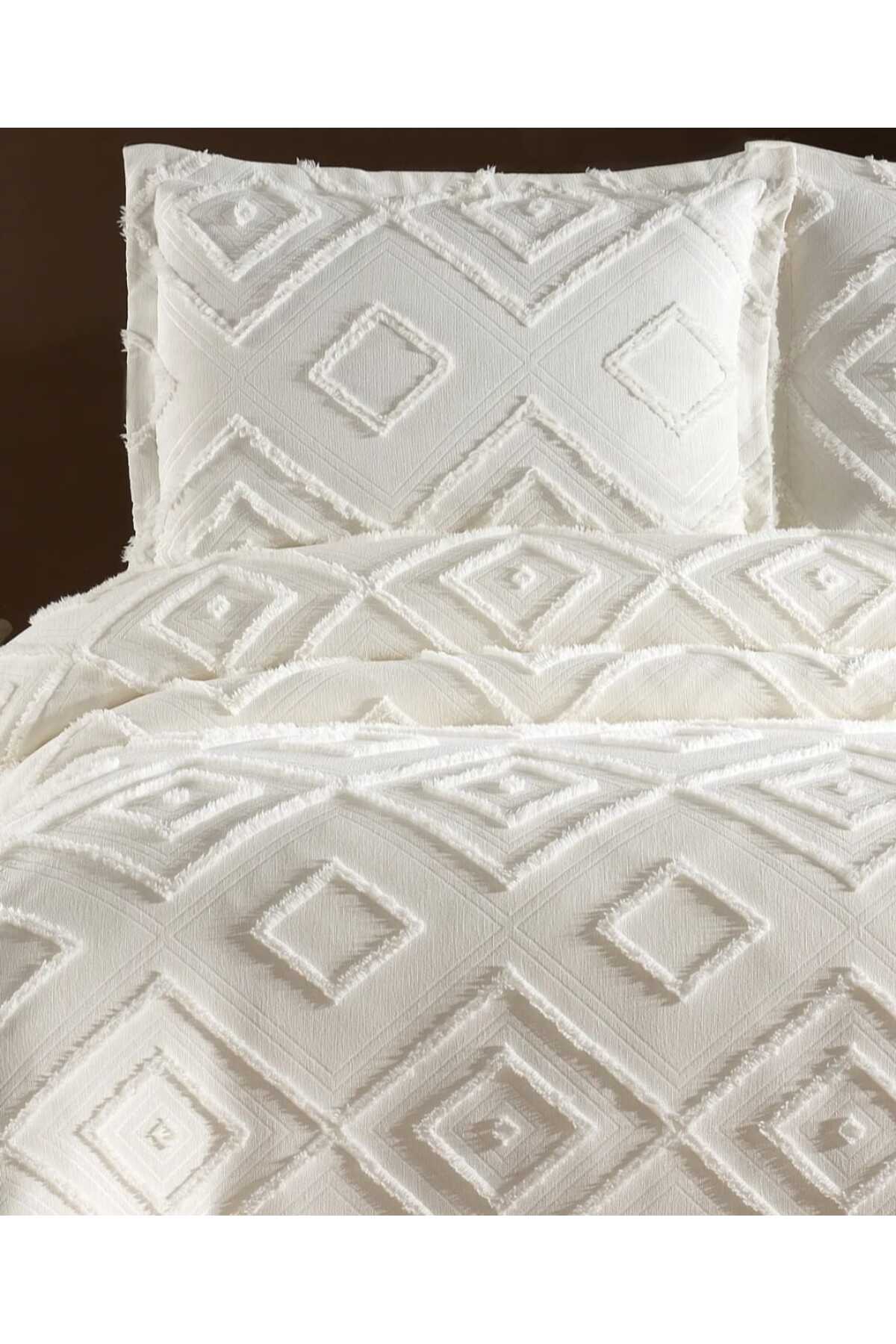 Housse de lit scandinave Jasmin 3 pièces pour lit double crème